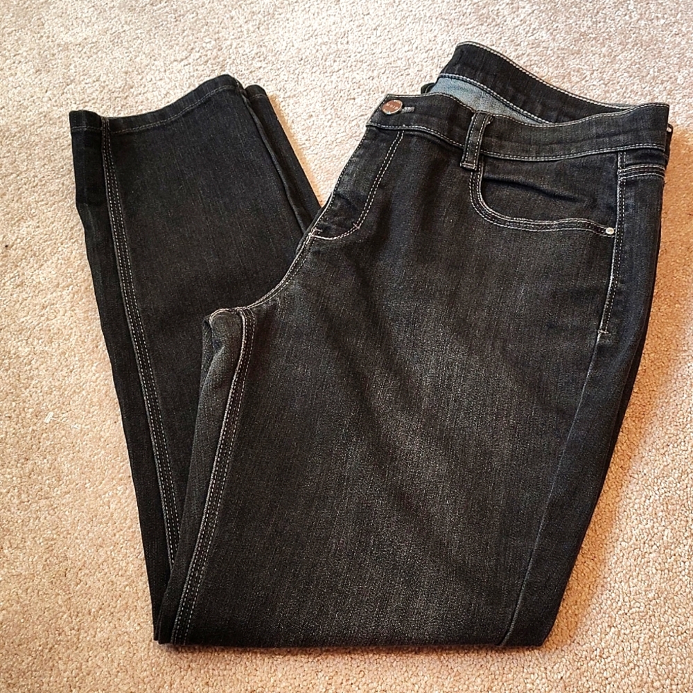 WHBM Women's Noir Slim Ankle Black Jeans Size 14